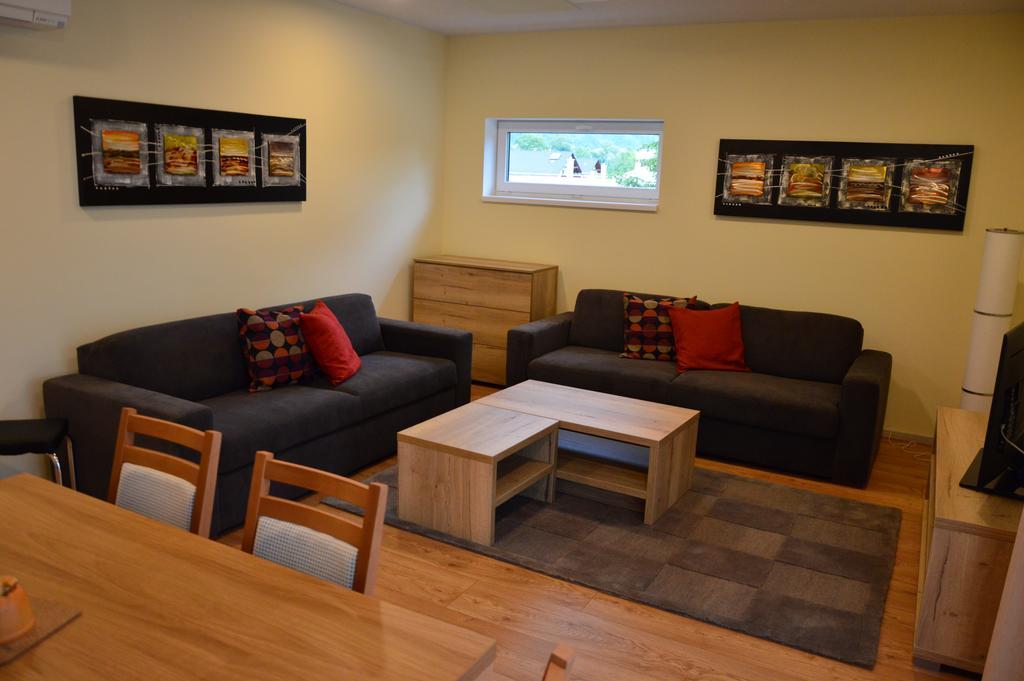 Apartmanovy Dom Krivan Bešeňová Εξωτερικό φωτογραφία