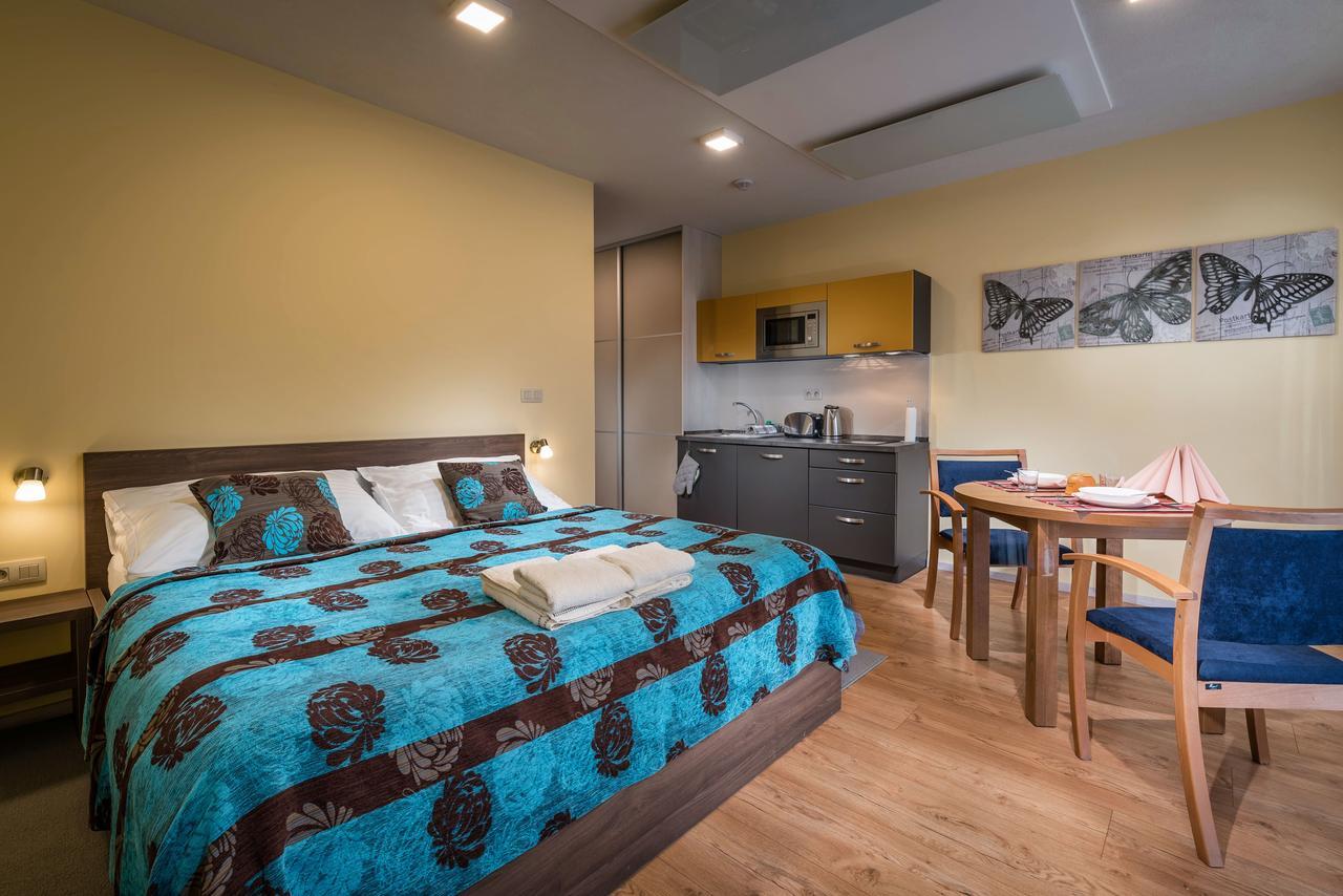 Apartmanovy Dom Krivan Bešeňová Εξωτερικό φωτογραφία