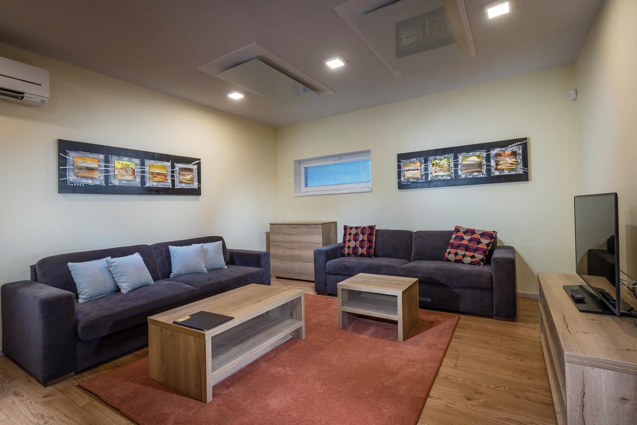 Apartmanovy Dom Krivan Bešeňová Εξωτερικό φωτογραφία